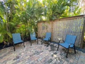 Lot 15 Additional Seating