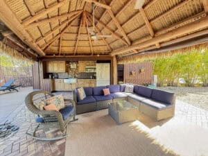 Lot 11 Seating