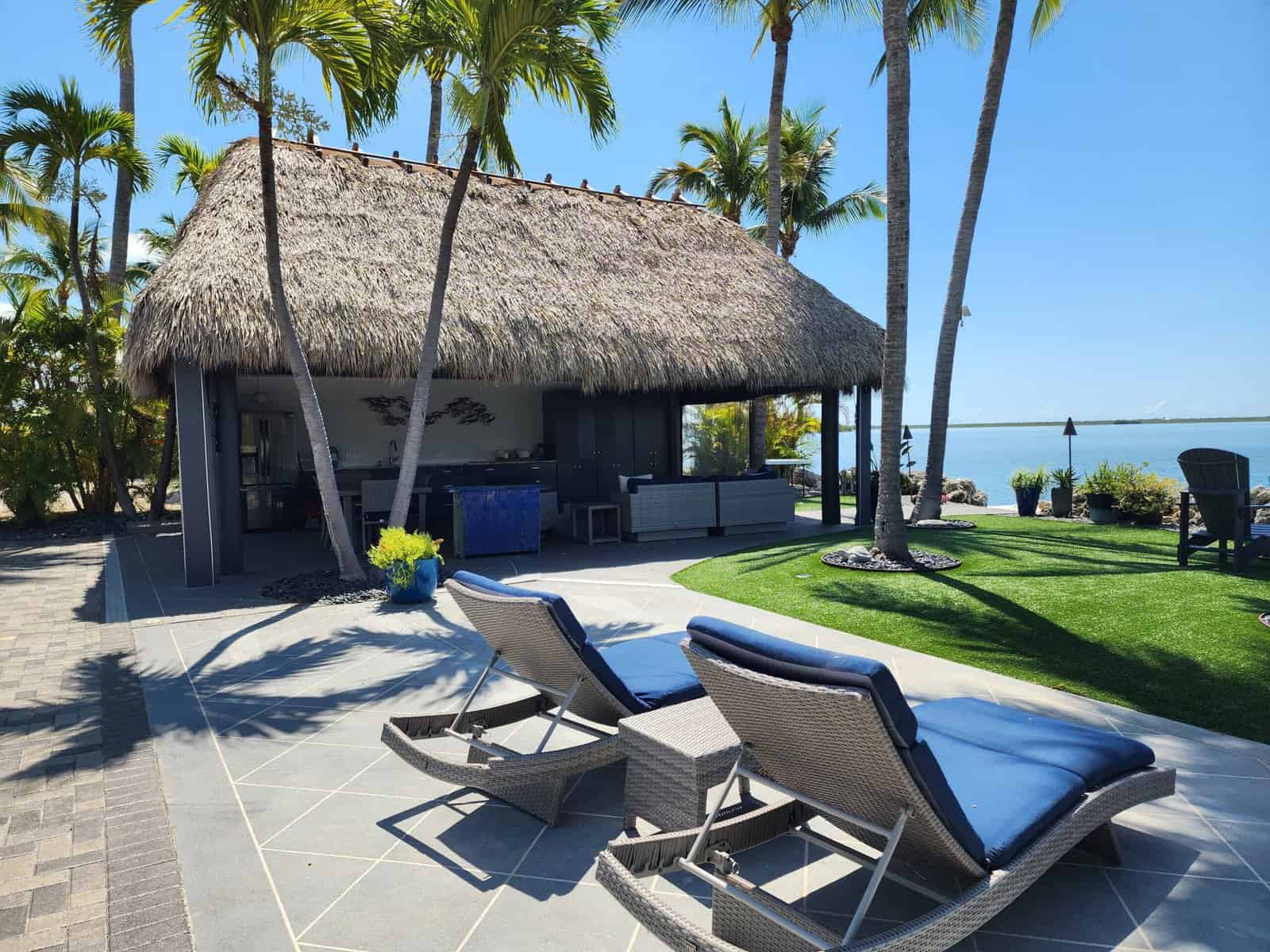 Lot 41 Tiki