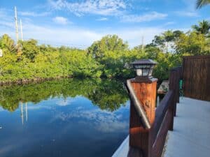 Lot 02 Fishing rod holder